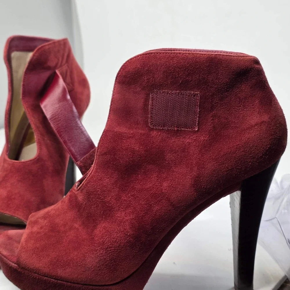 Michael Kors Devenport Bootie Womens Size 9.5 Burgundy Suede Shoes Heels Sandals